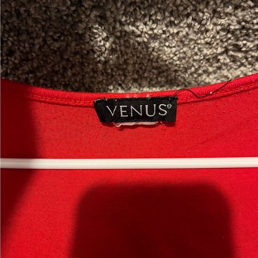 Venus Red “deep” V-Neck. Size medium. - Picture 3 of 4